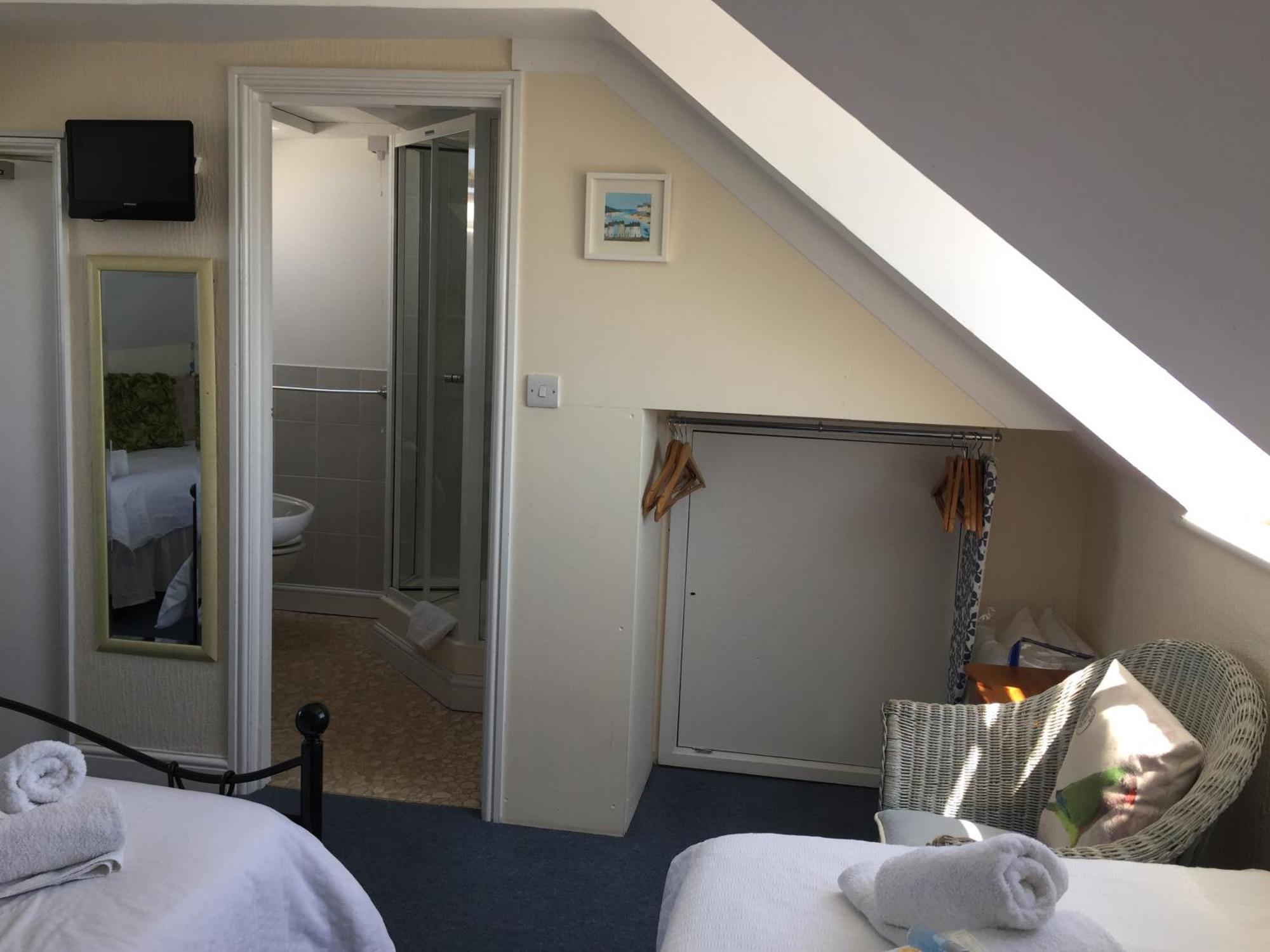 The Alendale Guesthouse Уеймут Екстериор снимка